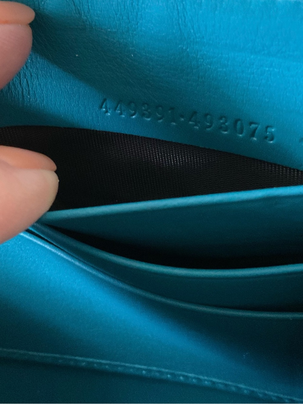 Gucci Guccissima Zip Around Teal Wallet - Picture 6 of 15